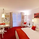Ludwig Sports Hotel 4*